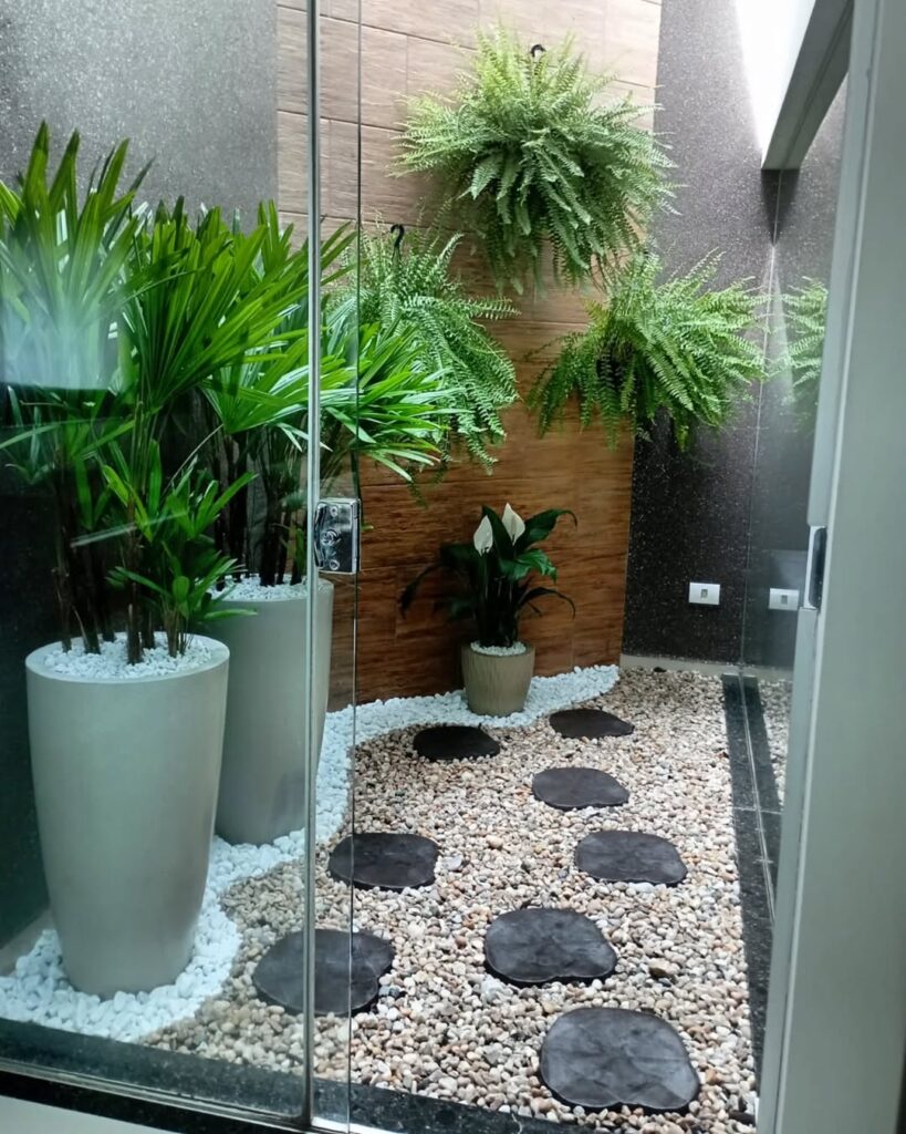 Como montar um jardim de inverno com samambaias e plantas tropicais